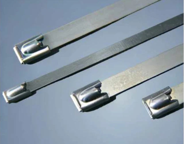 STAINLESS STEEL CABLE TIE
